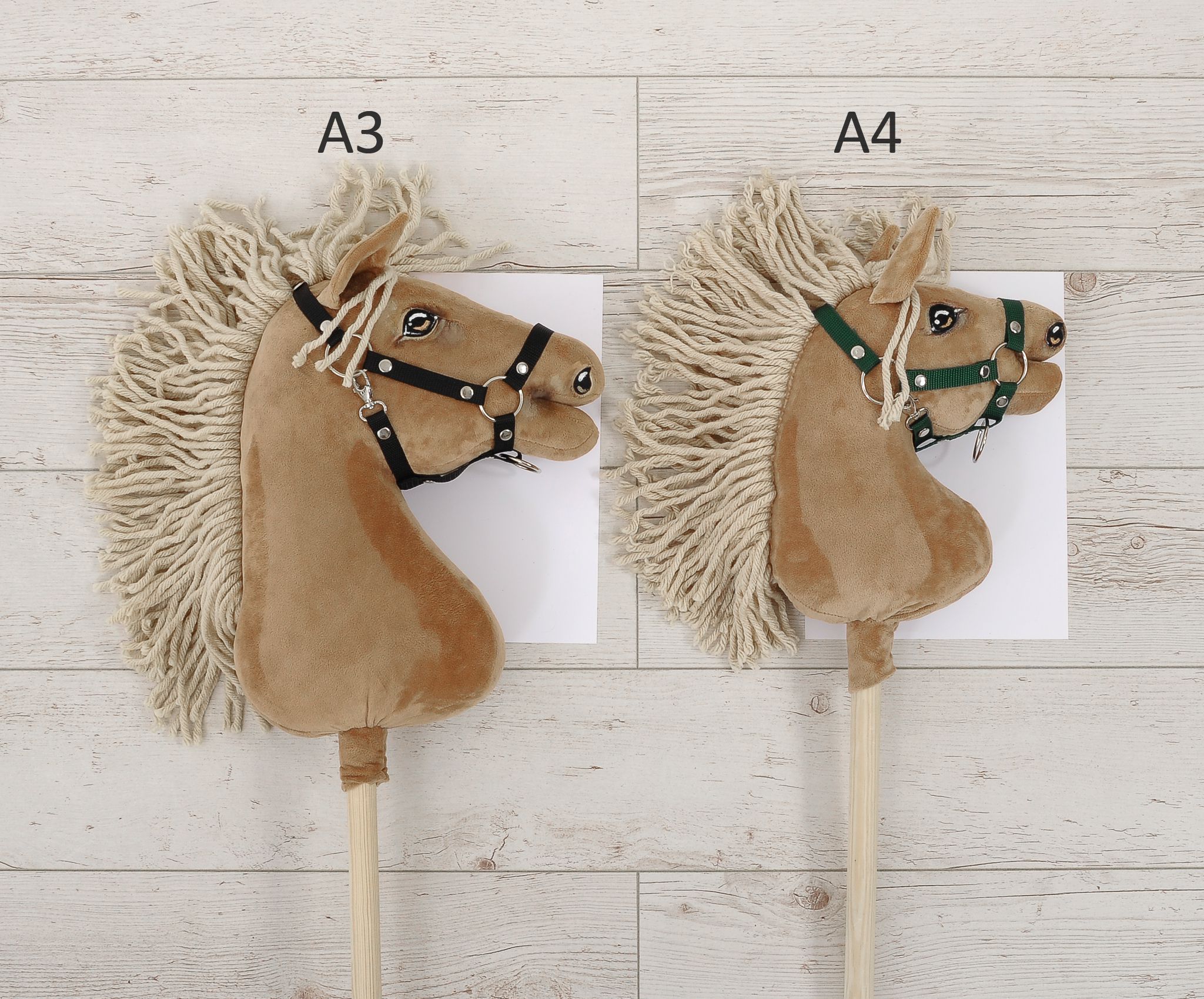 Hobby Horse Steckenpferd Pferd am Stiel Premium - Cremello Pferd A3
