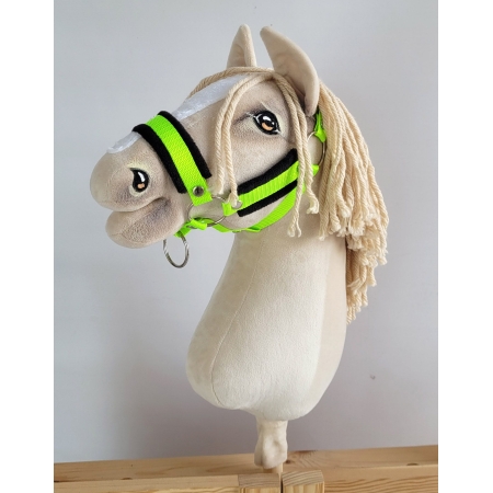 Set für Hobby Horse: Die Halfter A3 mit schwarzer Pelz + Halfter aus Kordel - neon-green/ schwarz